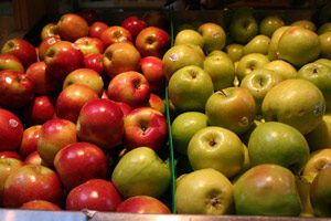 GT_apples-market