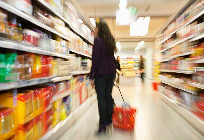 grocery-blur