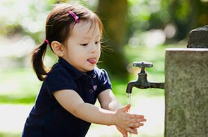little-girl-water-spout-blog-image
