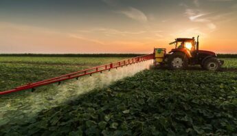 spraying-pesticides-arm