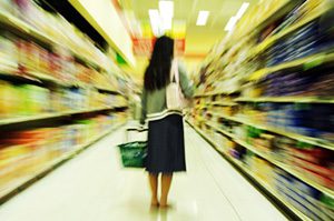supermarket-shopper-300