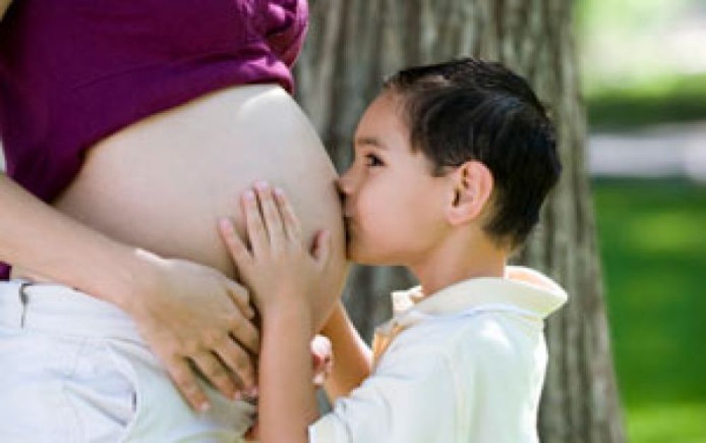pregnant-woman-boy2